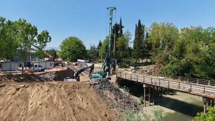 Akyazı Ile Hendek’i Birbirine Bağlayan Yeniorman Köprüsü Yenileniyor 3