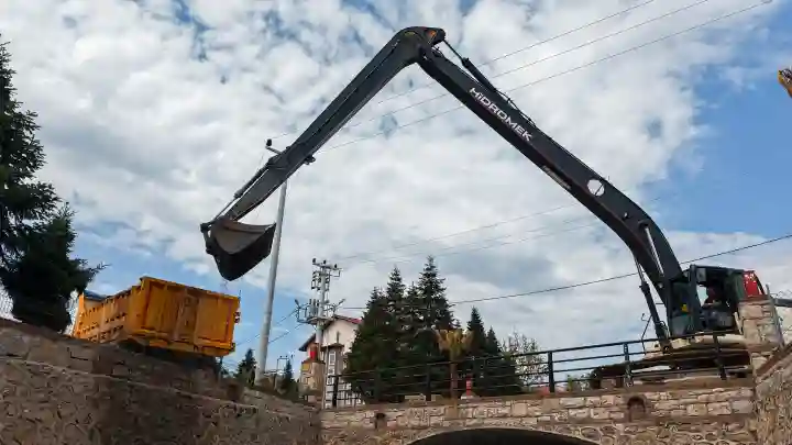 Hendek Kazımiye Mahallesi’nde Dere Islahı Tamamlandı 3