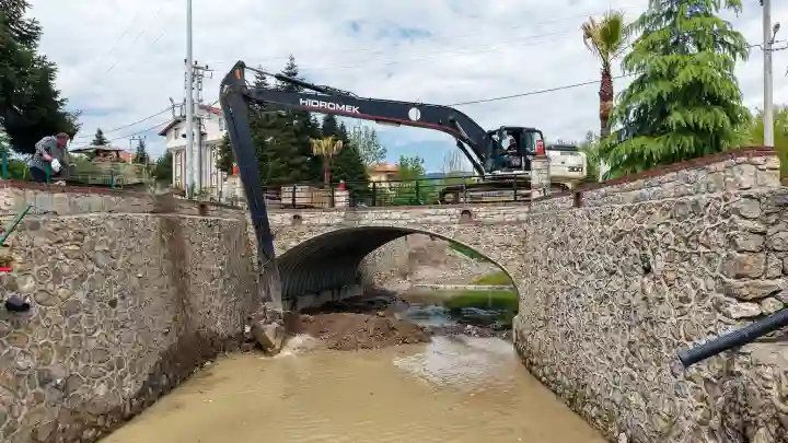 Hendek Kazımiye Mahallesi’nde Dere Islahı Tamamlandı 4
