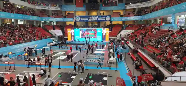 Hendek'i başarıyla temsil etti ve yarışmada renkli anlar yaşadı.