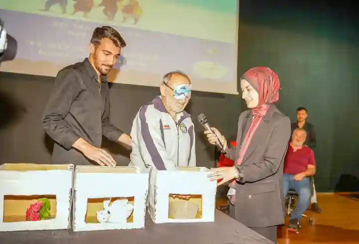 SUBÜ’den Hendek Huzurevinde “Neşe Dolu Anlar”