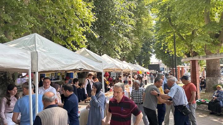 Hendek'te Kültür Sokağı Şenliği ve Kermesi etkinliği gerçekleştirildi