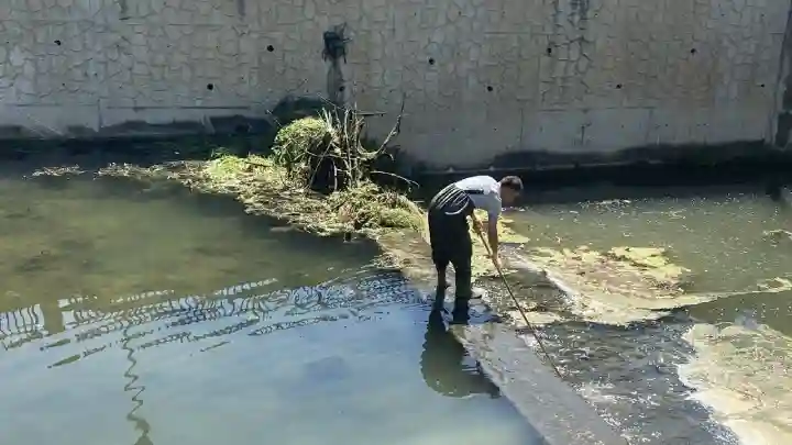 Hendek Uludere , Dere Yatağı Çöplerden Arındırılıyor