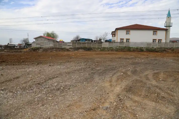 Hendek Turanlar Mahallesine sosyal tesis yapılacağı duyuruldu