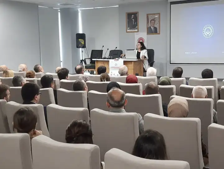 Hendek’te Koruyucu Aile Hizmet Modeli Toplantısı Gerçekleştirildi
