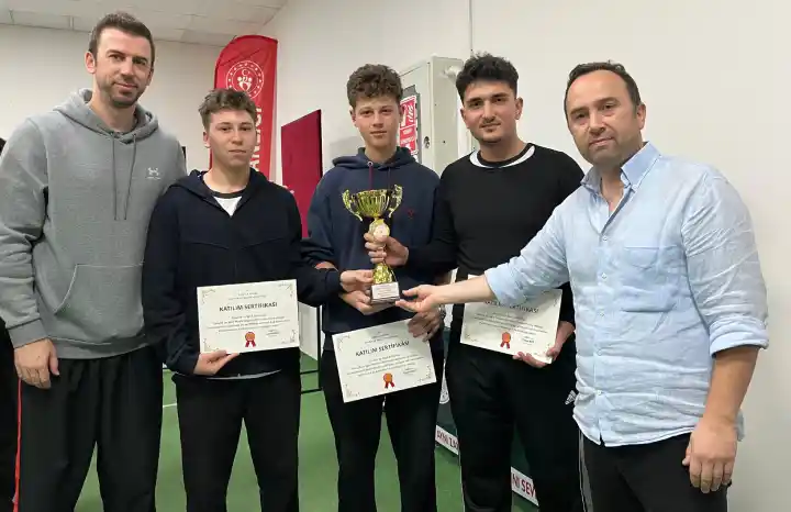 Hendek’te Okul Sporları Dart Müsabakaları Tamamlandı