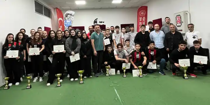 Hendek’te Okul Sporları Dart Müsabakaları Tamamlandı
