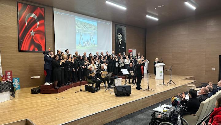 Alimoğlu Anma Gecesi: Sanat, Vefâ ve Duygu Dolu Unutulmaz Bir Buluşma Yaşandı