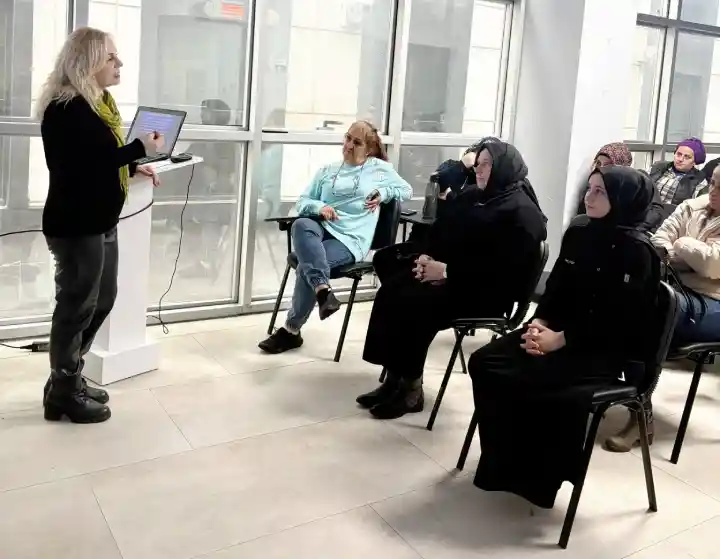 İnsan Hakları Günü Farkındalık Semineri düzenlendi