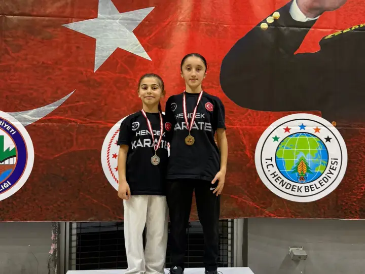 Hendek, karate branşında bir kez daha adından söz ettirdi.