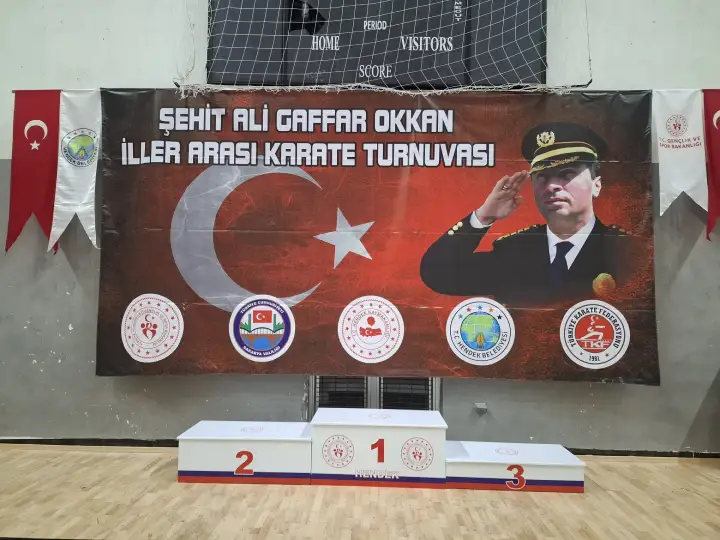 Hendek Spor Salonu’nda Son Hazırlıklar Tamamlandı