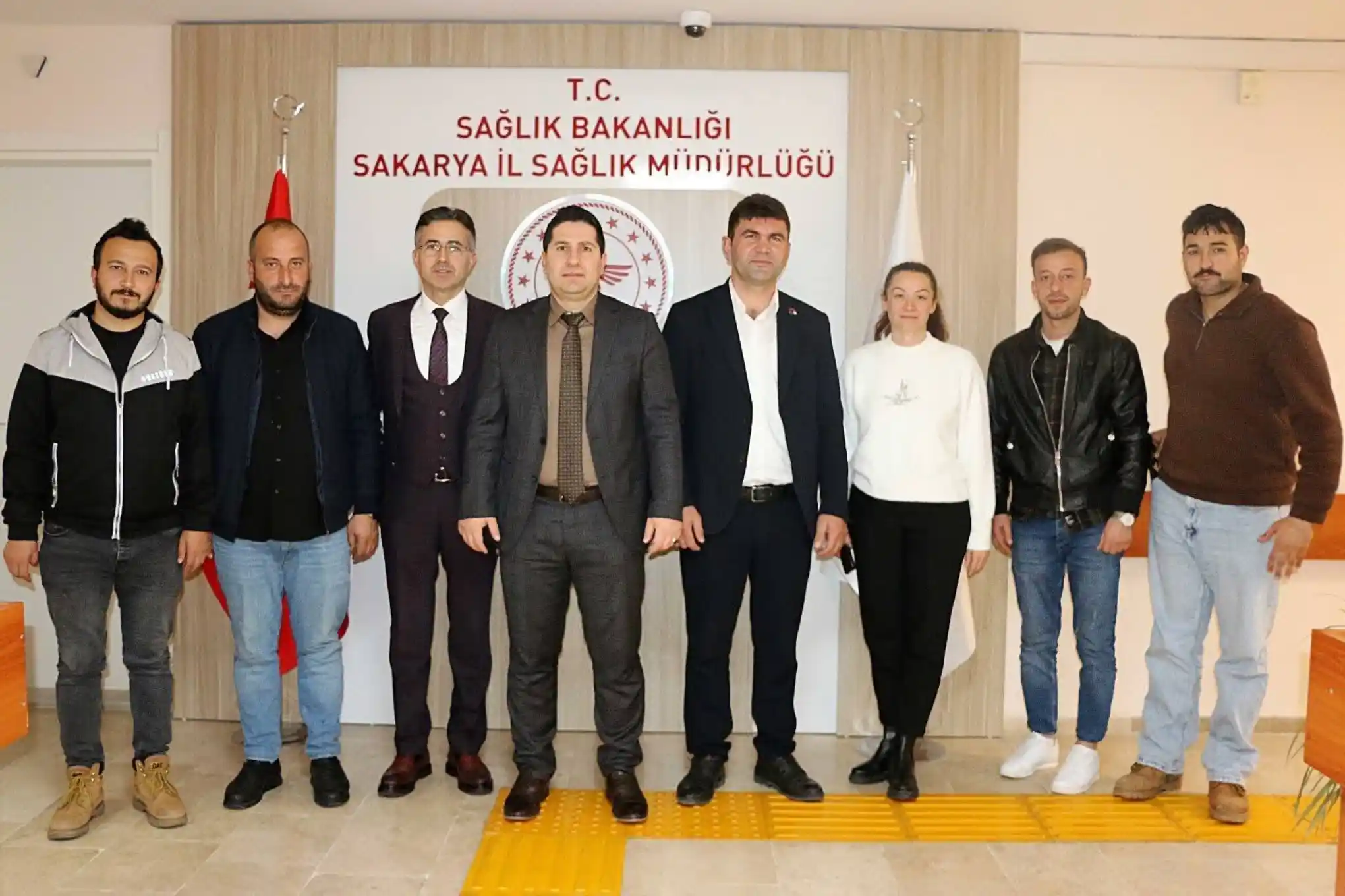 Genç Muhtarından Örnek Hizmet , Hendek Akpınar’a Sağlık Ocağı Kazandırıldı