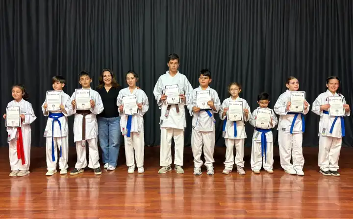 Hendek karate diploma töreni yoğun katılımla gerçekleşti.
