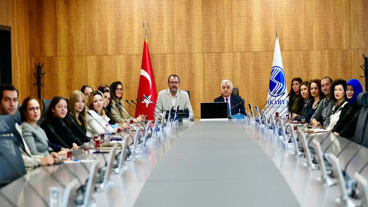 60 Yaş ve Üzeri Bireylere “Yaşam Boyu Öğrenenler Akademisi” açılacak