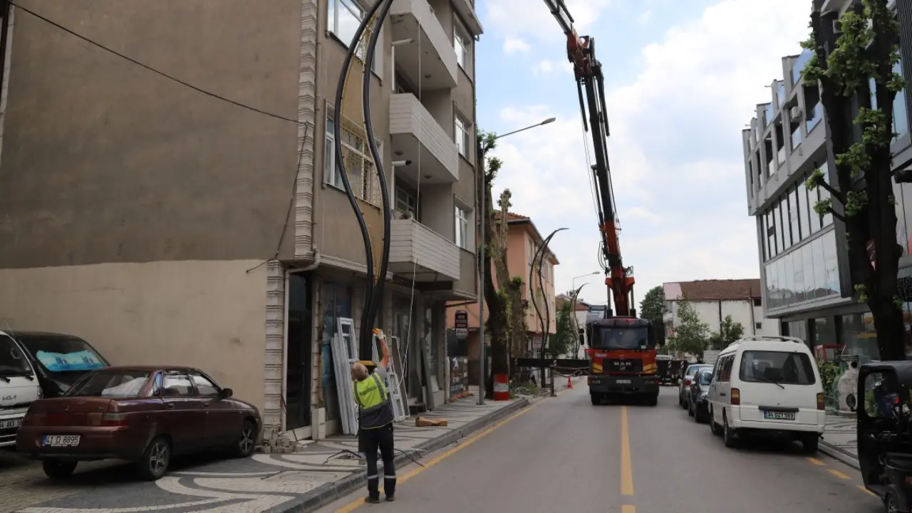 Hendek Belediyesi Led Aydinlatma Direkleri