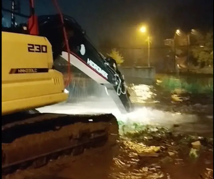 Hendek’te Su Taşkınları Yaşanıyor...