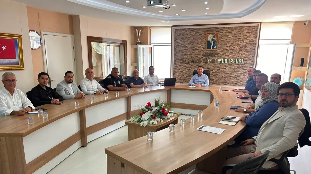 Hendek Kaymakamligi Kurumlar Arasi Toplanti