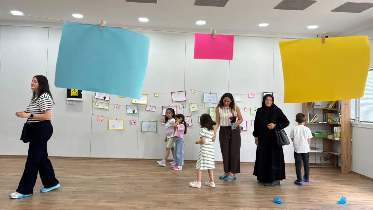 Nilufer Hatun Anaokulu Sergi Acilisi Veliler