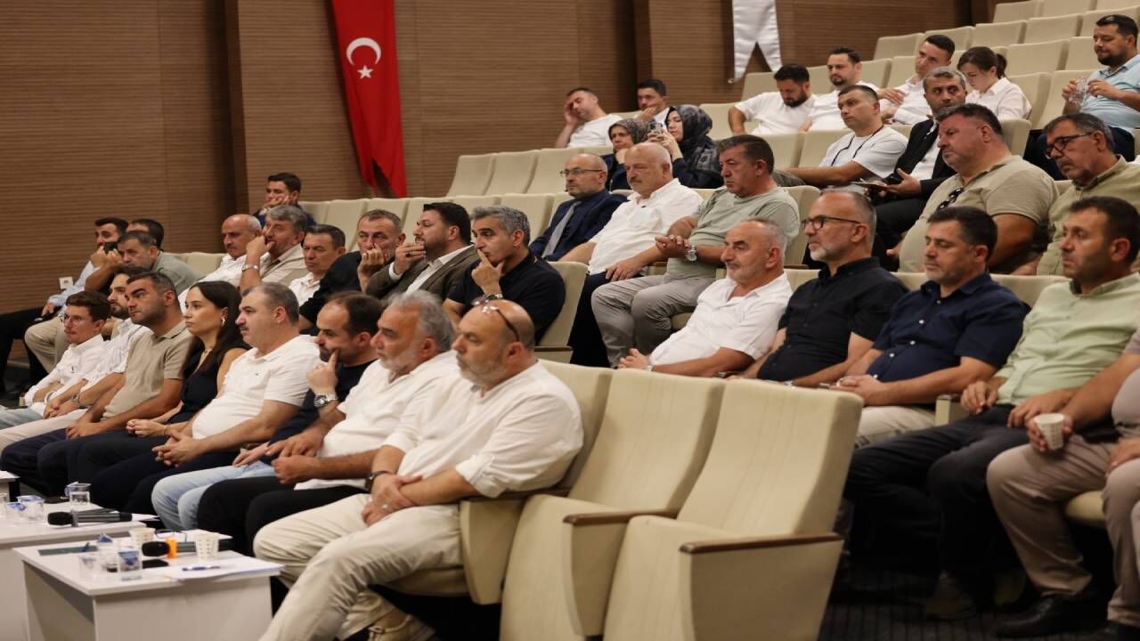 Meclis Toplantısı (1)