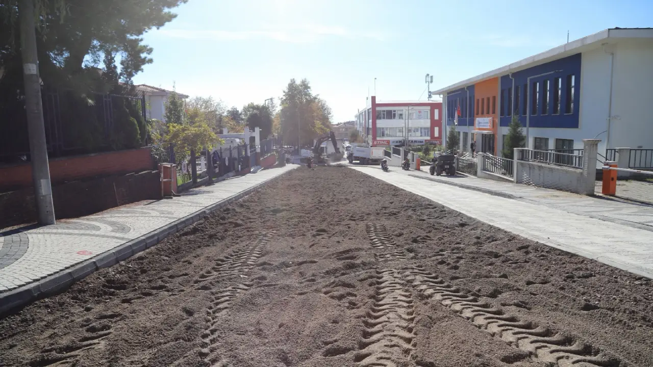 Başpınar Mahallesi'nde Asfalt Hazırlıkları Başladı